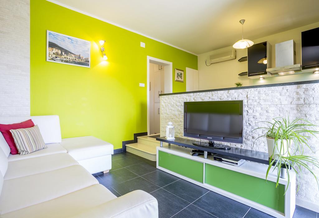 Apartments Biserka بول الغرفة الصورة