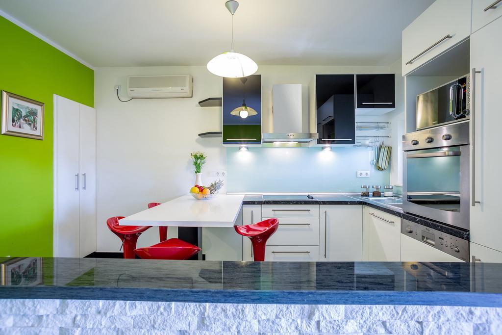 Apartments Biserka بول الغرفة الصورة